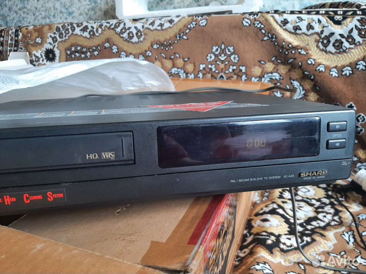 Видеомагнитофон sharp vhs в заводской коробке