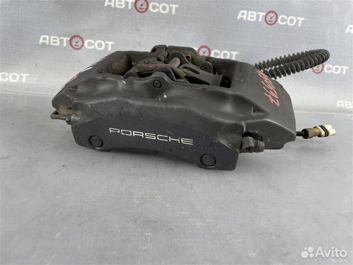 Суппорт передний правый Porsche Boxster 986