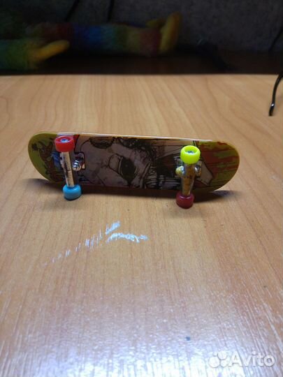 Пальчиковый скейт