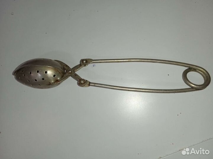 Вещи ссср:вечный календарь,открывалка, заварник