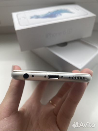 iPhone 6s забронирован пока