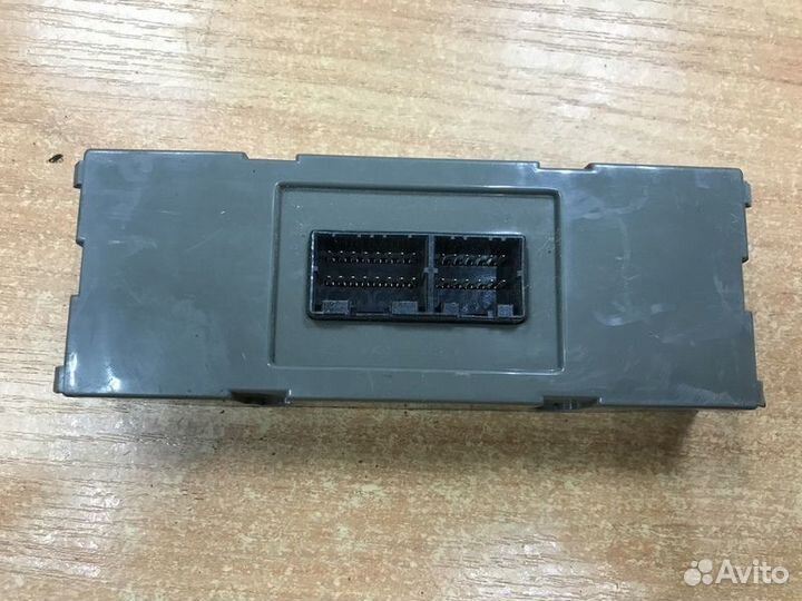 Блок управления светом Kia Spectra SD с2000-2011г