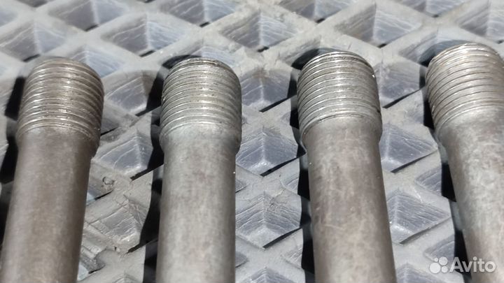 Комплект болтов маховика для Sinotruk Sitrak C7H