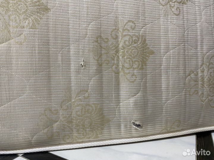 Матрас 160х200 бу