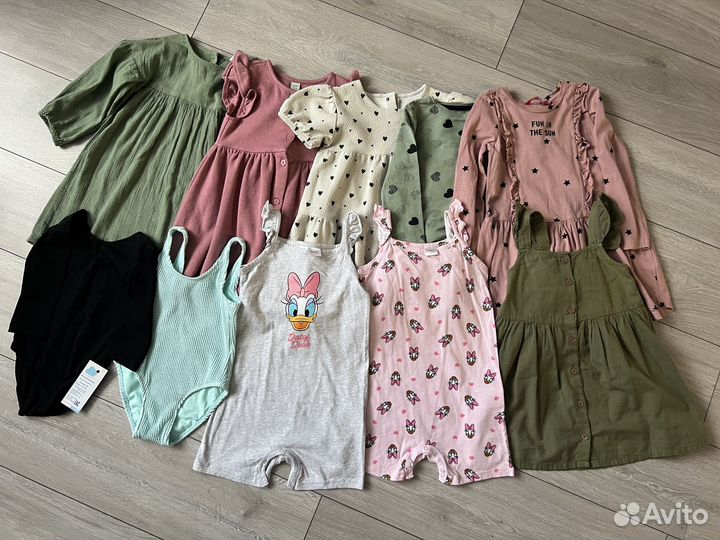 Платья Zara,комбинезон,купальник 104 110 р-р