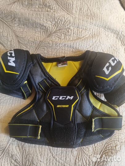 Нагрудник хоккейный ccm yth l