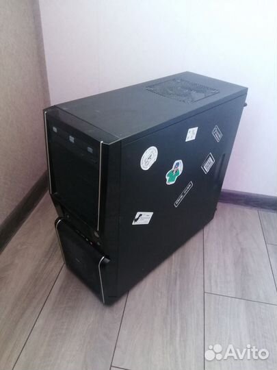 Корпус с 3 кулерами