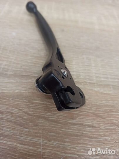 Рычаг тормоза скутера