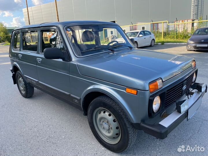LADA 4x4 (Нива) 1.7 МТ, 2010, 98 000 км