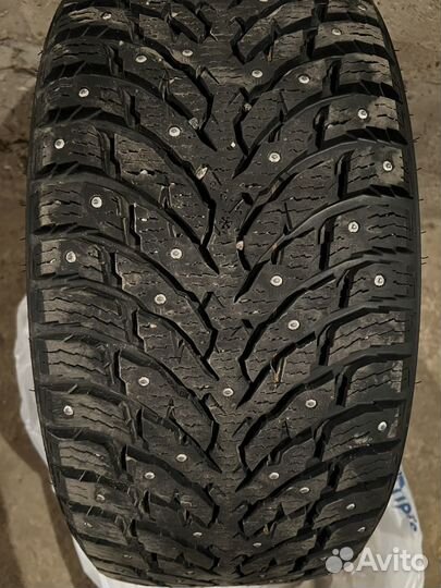 Nokian Tyres Hakkapeliitta 9 235/45 R18 98