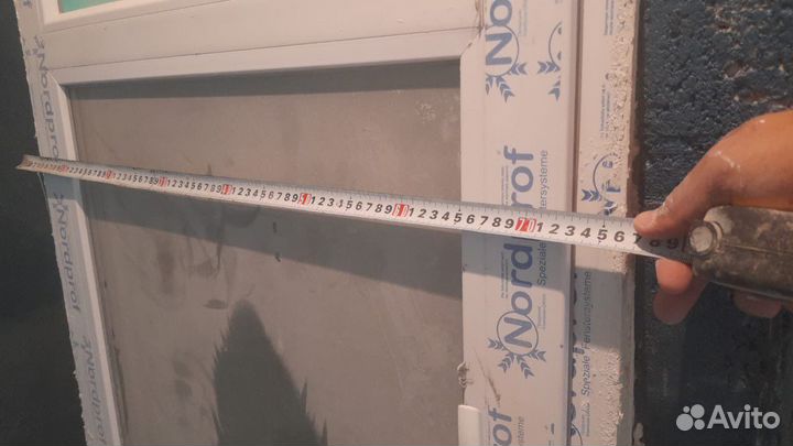 Балконная пластиковая дверь