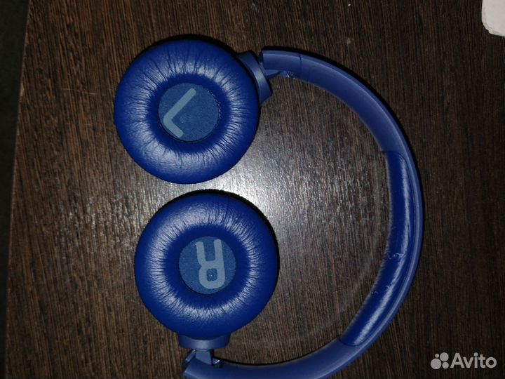 Беспроводные наушники jbl tune 590
