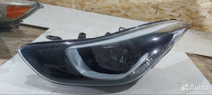 Фара галогеновая передняя левая Hyundai Elantra MD