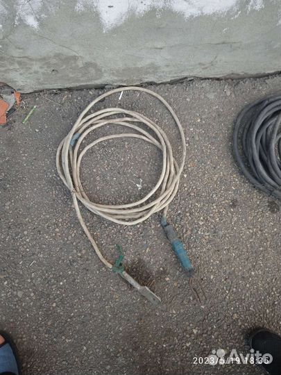 Кабель