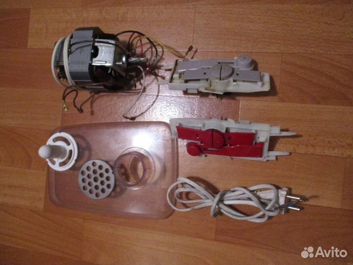 Детали и насадки к электромясорубкам