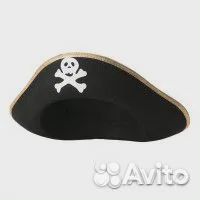Пиратские шляпы и банданы