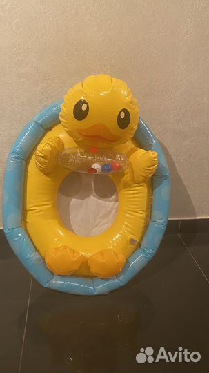 Надувная игрушка для плавания