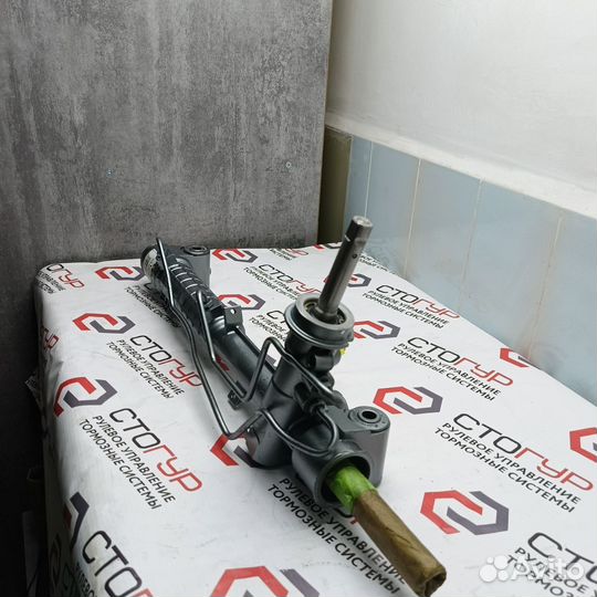 Рулевая рейка Opel Astra H / Zafira B/TRW резьба