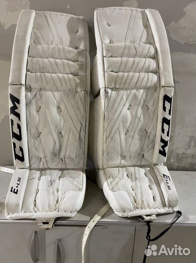 Хоккейные Щитки размер 35+1и шорты вратаря