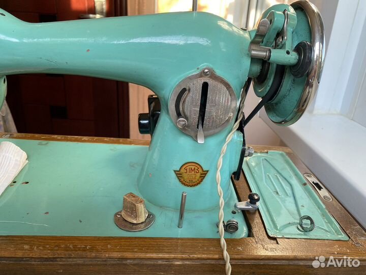 Швейная машинка Подольск 2м с электроприводом