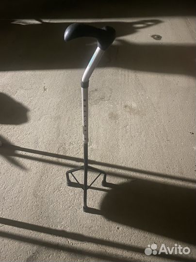 Костыль тренога