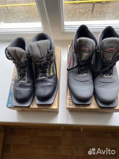 Лыжные ботинки