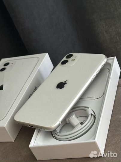 iPhone 11, 128 ГБ
