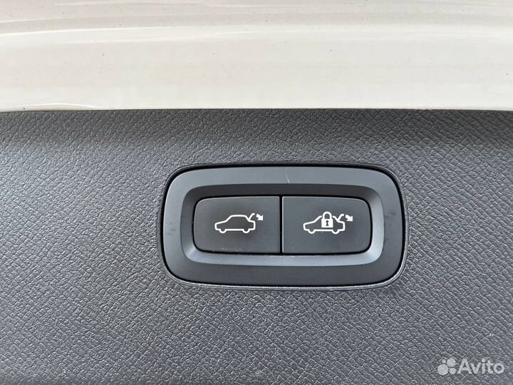 Volvo XC90 2.0 AT, 2017, 177 136 км