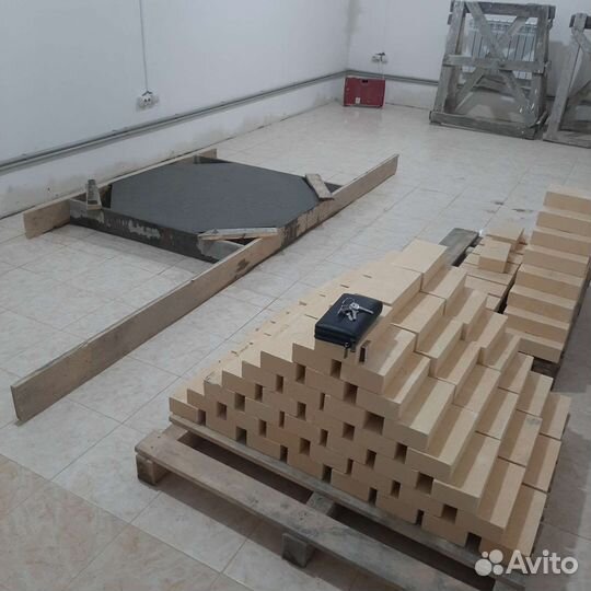 Кирпич огнеупорный шамотный