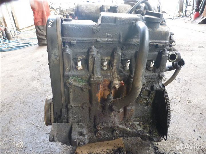 Двигатель Лада 2109 хэтчбек 5 дв. 2111 2001