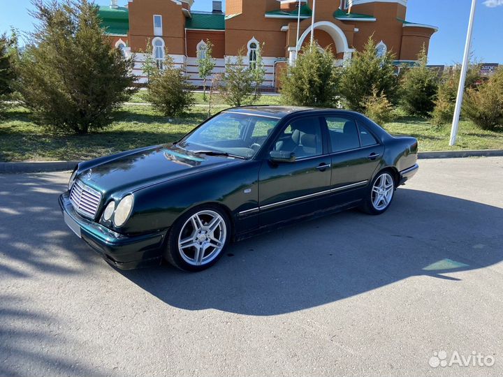 Mercedes-Benz E-класс 2.3 AT, 1997, 255 360 км