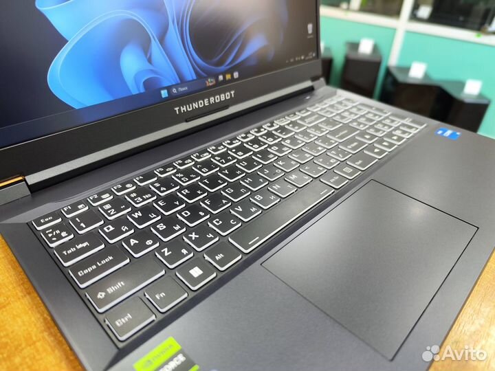 Новый игровой ноут Core i5-12450/ RTX3050/ SSD