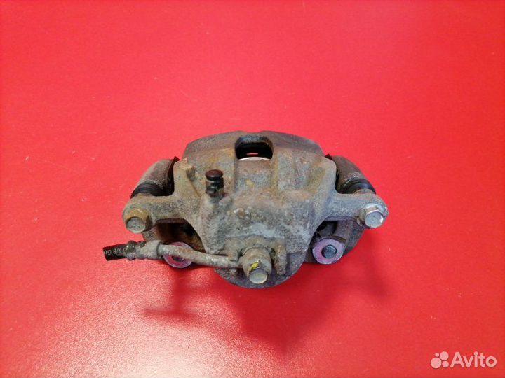 Суппорт передний левый Hyundai Solaris RB G4FA