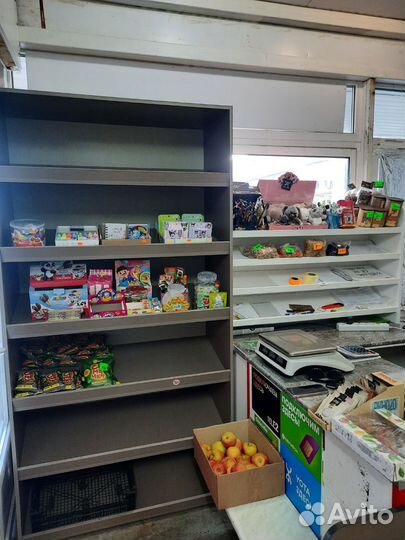 Торговое оборудование для продуктового магазина