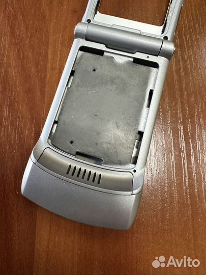 Корпус Motorola V3i Без клавиатуры, Металл