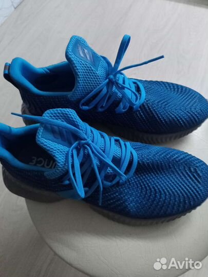 Кроссовки adidas