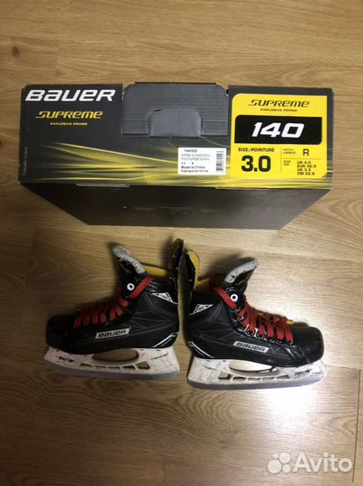 Коньки, шлем, шорты