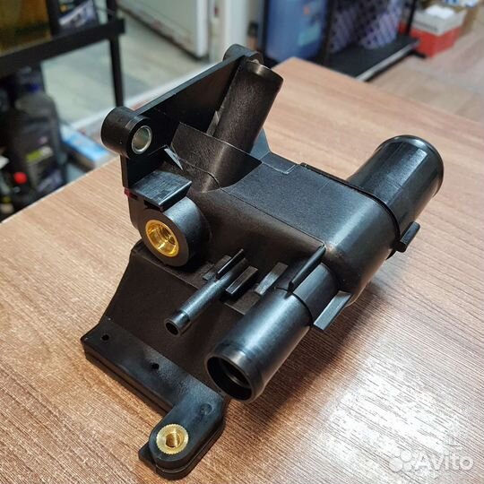 Фланец тройник охлаждения Mazda 3/6 1.8/2.0