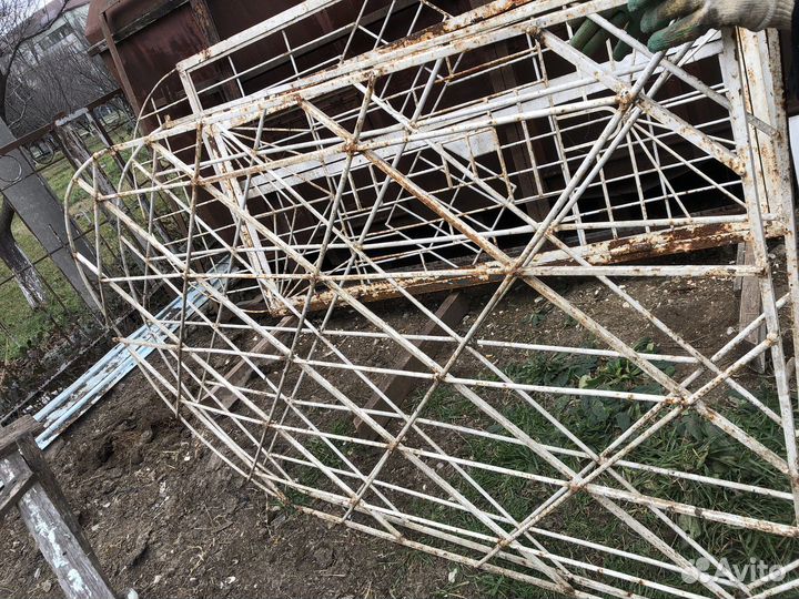 Железные двери