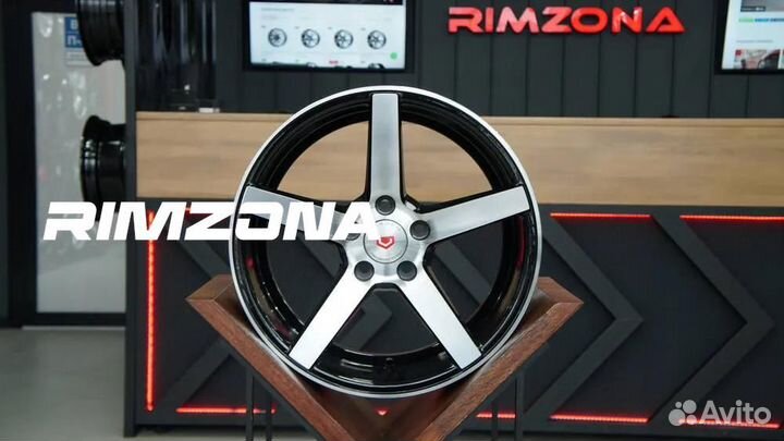 Литые диски в стиле vossen R17 5x105 srt. Комфорт