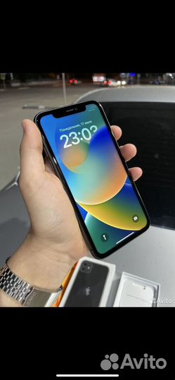 iPhone 11, 64 ГБ