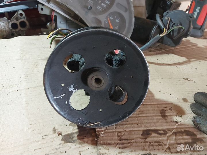 Насос гур для Opel tigra