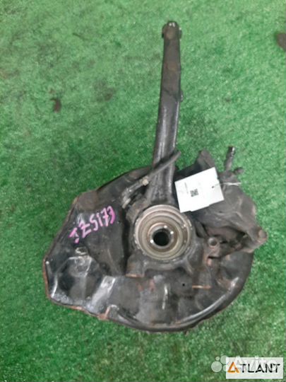 Ступица передняя правая toyota crown