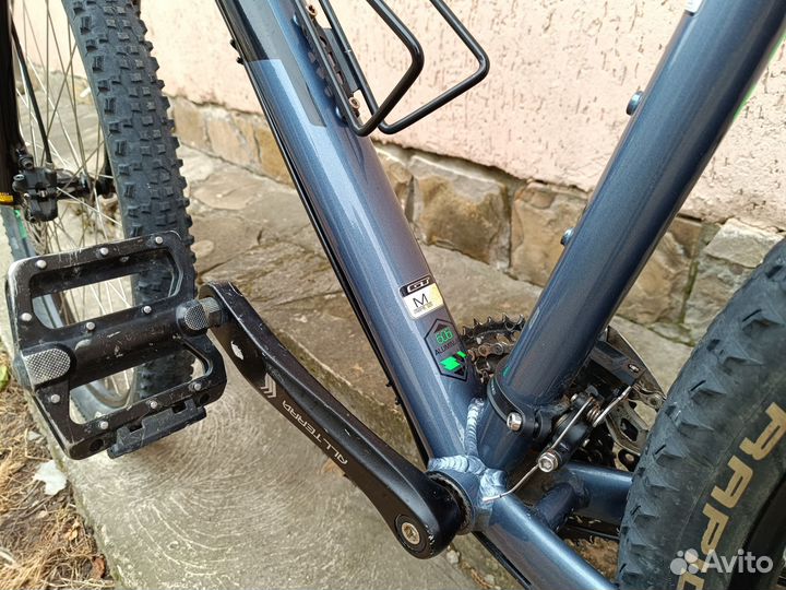 Велосипед Gt avalanche elite 27.5 M