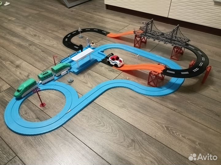 Авто трек с железной дорогой (свет,звук)