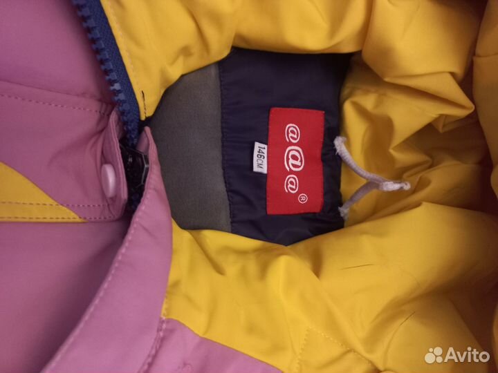 Пуховик для девочки 146