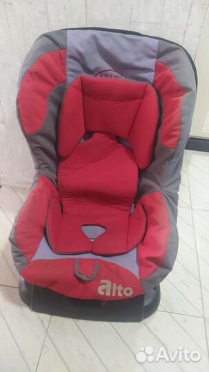Автомобильное кресло