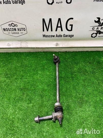 Стойка стабилизатора передняя правая Mercedes-Benz