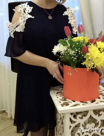Платье женское