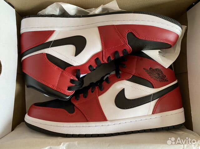 Nike air Jordan 1 mid chicago black toe